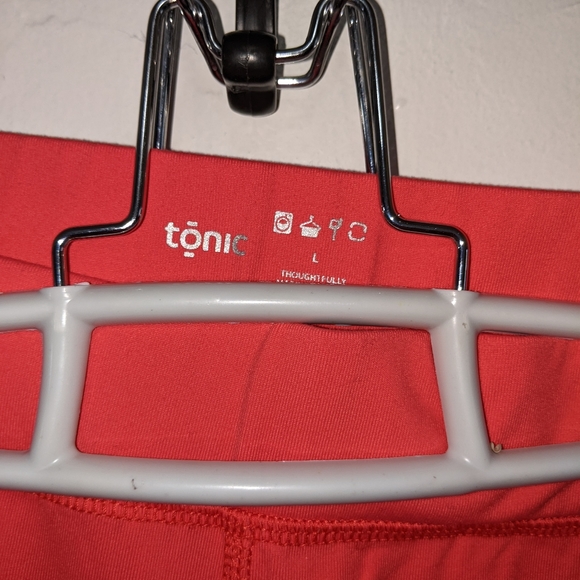 Tōnic activewear leggings - Picture 2 of 8